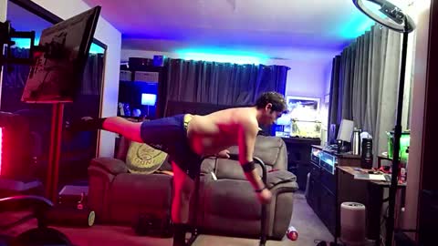 Snapshot of smoothjocknubie chatting on October 22, 4:02 am Myke Jackin online show from October 22, 4:02 am