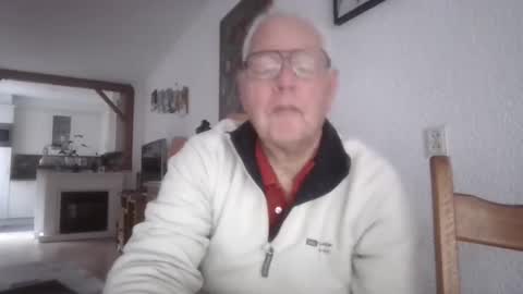 Snapshot of smoothy5460 chatting on December 2, 8:09 am smoothy5460 online show from December 2, 8:09 am