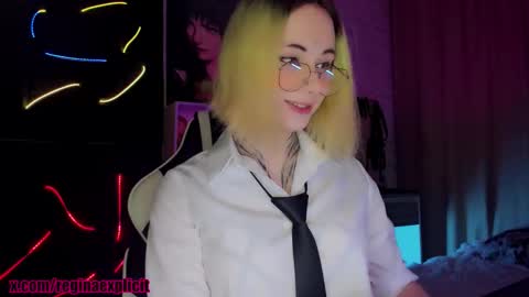 Reeginaaaaa online show from September 29, 9:52 pm