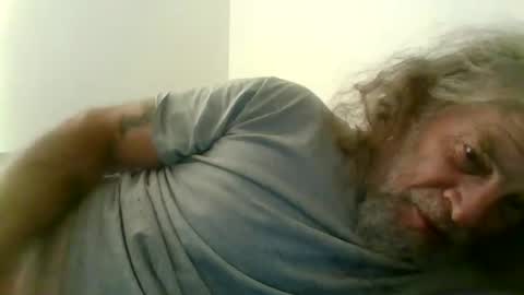 Snapshot of snap2play chatting on September 22, 2:13 am snap2play online show from September 22, 2:13 am