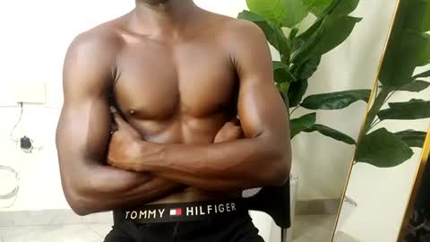 papi online show from February 7, 8:29 am