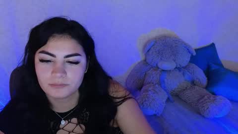 Snapshot of snickertail chatting on October 10, 11:09 am Olivia online show from October 10, 11:09 am