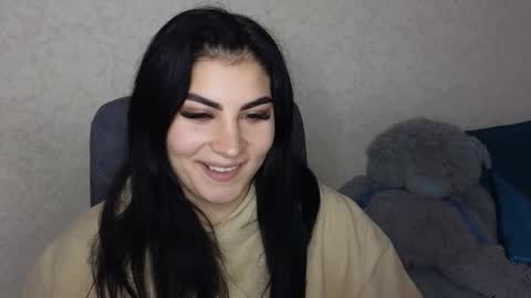 Snapshot of snickertail chatting on October 21, 3:57 pm Olivia online show from October 21, 3:57 pm