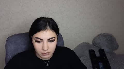 Snapshot of snickertail chatting on October 30, 4:19 pm Olivia online show from October 30, 4:19 pm