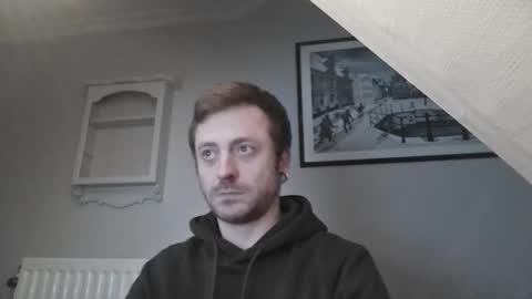 snoecks online show from April 2, 4:37 pm