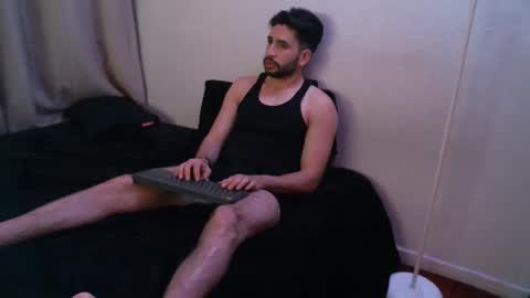 snow92jake online show from December 20, 7:26 am