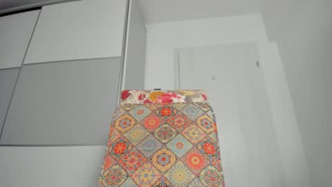 Snapshot of snow_flakee chatting on March 9, 11:14 am Maria online show from March 9, 11:14 am