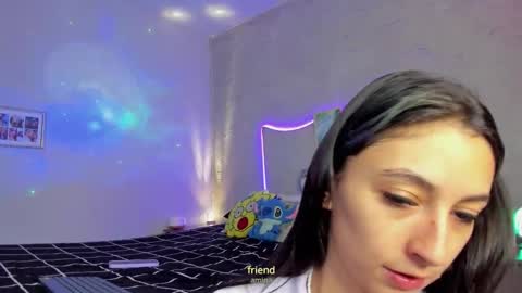 Snapshot of snowbabyxox chatting on November 11, 8:53 pm snowbabyxox online show from November 11, 8:53 pm