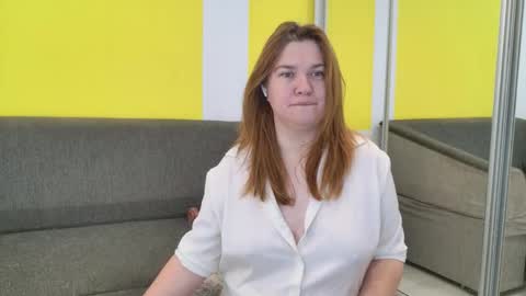 snowflakec online show from November 10, 8:52 pm