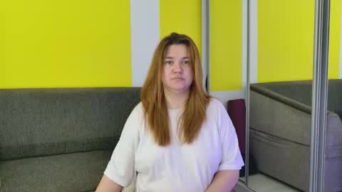 snowflakec online show from February 14, 9:00 pm