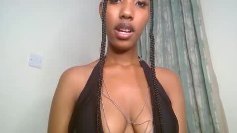 snowfox254 online show from October 13, 7:03 pm