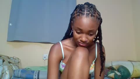 Snowie eyes online show from November 11, 3:34 pm