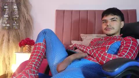 Snapshot of snowlann chatting on October 29, 2:52 pm Snow online show from October 29, 2:52 pm