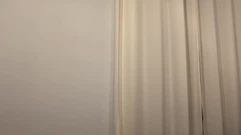 Snapshot of sobigfromitaly chatting on December 5, 8:33 pm sobigfromitaly online show from December 5, 8:33 pm