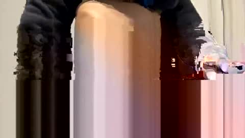 Snapshot of sobigfromitaly chatting on December 12, 12:01 pm sobigfromitaly online show from December 12, 12:01 pm