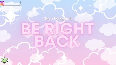 Snapshot of soffi_bunny_ chatting on January 17, 6:36 am soffi_bunny_ online show from January 17, 6:36 am