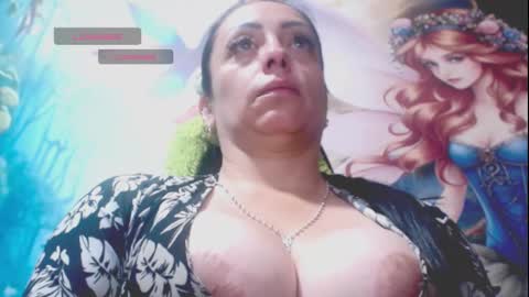 Snapshot of soffi_ruiz chatting on January 28, 2:43 am soffi_ruiz online show from January 28, 2:43 am