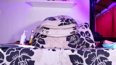 Sofia online show from January 9, 3:04 am