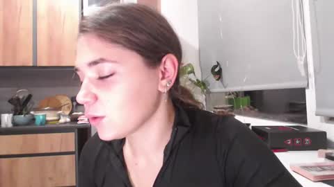 Sofi online show from December 30, 6:38 pm