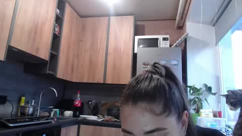 Sofi online show from January 11, 1:32 pm