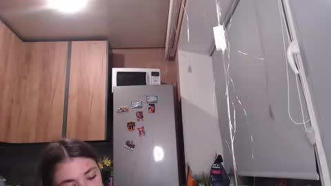 Sofi online show from April 4, 9:34 pm