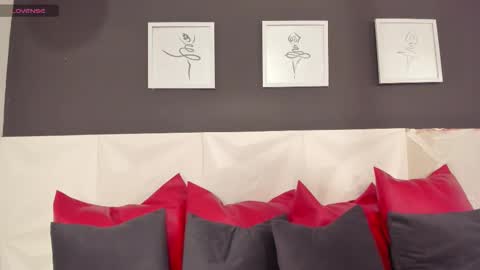 Sofi  online show from November 14, 2:43 am