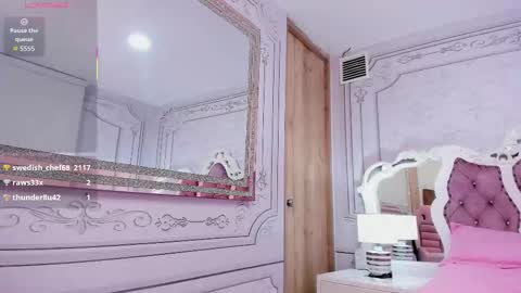       online show from October 30, 1:01 pm