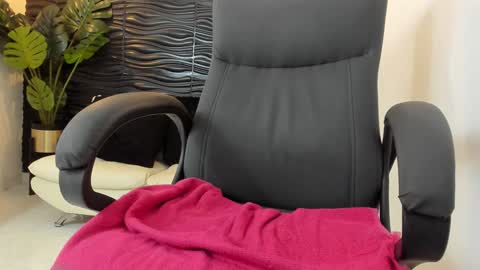 Skarlett online show from January 10, 1:10 am