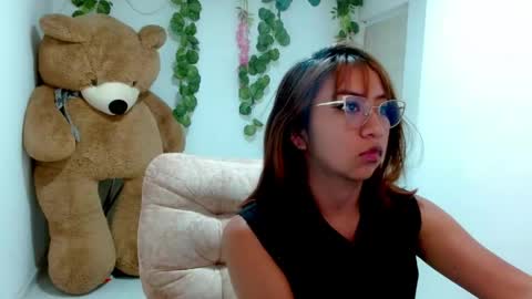 sofia_762254 online show from April 22, 8:21 pm