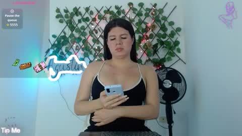 Snapshot of sofia_cummings chatting on September 30, 5:23 am sofia online show from September 30, 5:23 am