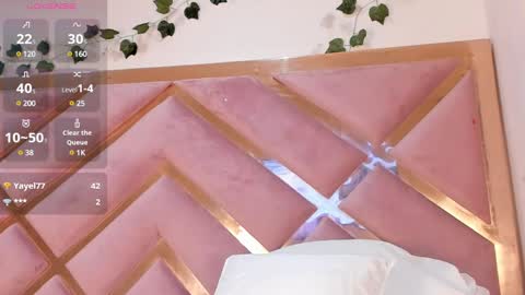 Snapshot of sofia_diiaz_ chatting on February 6, 12:11 am online show from February 6, 12:11 am