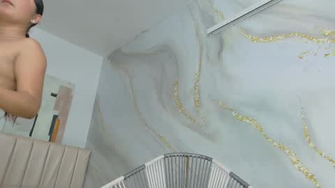 Sofi  online show from April 24, 7:05 pm