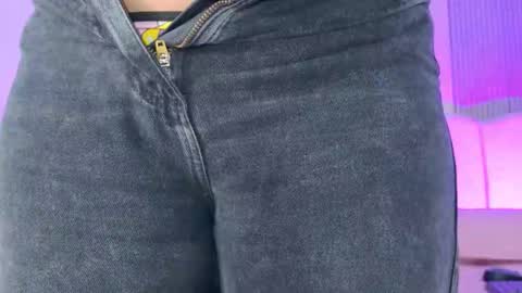 Sofia online show from February 25, 3:05 am