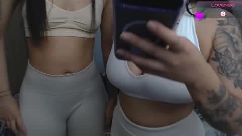 Snapshot of sofia_stonee1 chatting on November 12, 5:24 pm kanella valery online show from November 12, 5:24 pm