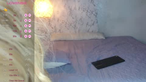 Snapshot of sofiaacortes chatting on December 12, 7:52 am Sofi cortes626 Ig online show from December 12, 7:52 am
