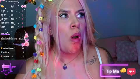 Snapshot of sofiaacortes chatting on February 2, 7:30 am Sofi cortes626 Ig online show from February 2, 7:30 am