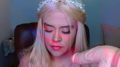 Snapshot of sofiaacortes chatting on February 19, 4:44 am Sofi cortes626 Ig online show from February 19, 4:44 am