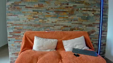 Snapshot of sofiablossom22 chatting on February 5, 3:20 pm sofiablossom22 online show from February 5, 3:20 pm