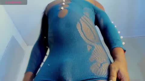 Snapshot of sofiabrouw chatting on October 25, 11:29 am Sofia online show from October 25, 11:29 am