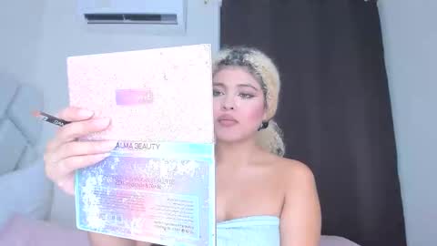 sofiacastillo01 online show from February 28, 2:01 am