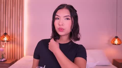 Snapshot of sofiacortez chatting on October 1, 12:11 pm Sofia online show from October 1, 12:11 pm