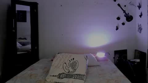 sofiacruz16 online show from December 4, 12:58 pm