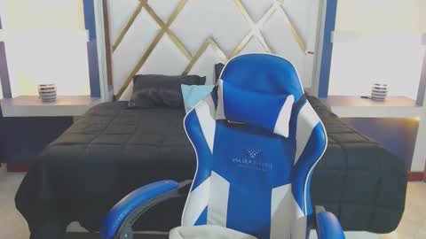 SOFIA online show from December 5, 1:31 pm