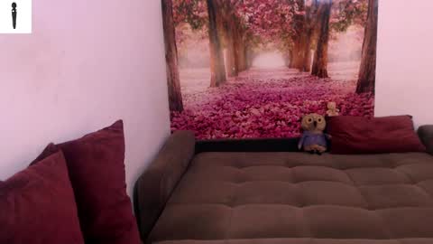 sofialiub online show from December 7, 12:02 pm