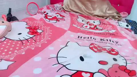 Sofiamillerrs online show from May 5, 10:29 pm