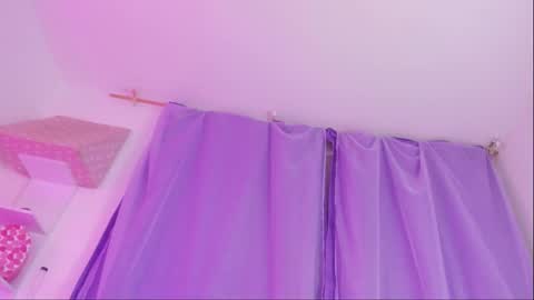 Sofia online show from November 28, 9:28 pm