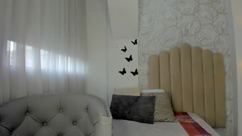 Sofia  online show from February 3, 12:25 pm