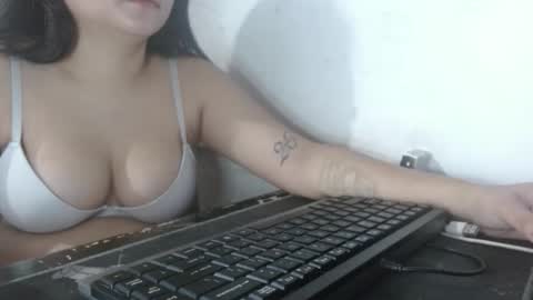 sofiaslovesfuck online show from September 30, 12:21 pm