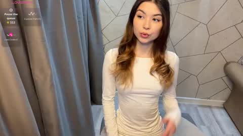 Snapshot of sofiasuper chatting on December 4, 7:50 am Sofia online show from December 4, 7:50 am