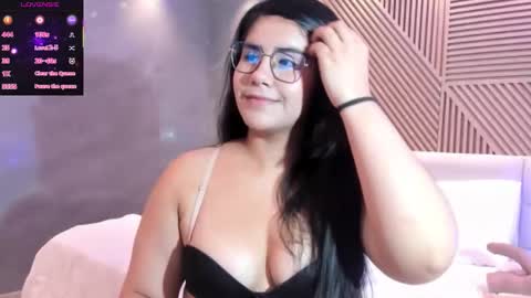Snapshot of sofie_cutes chatting on February 22, 4:02 am SOFIE modelo independiente 10pm - 4am hora colombia online show from February 22, 4:02 am